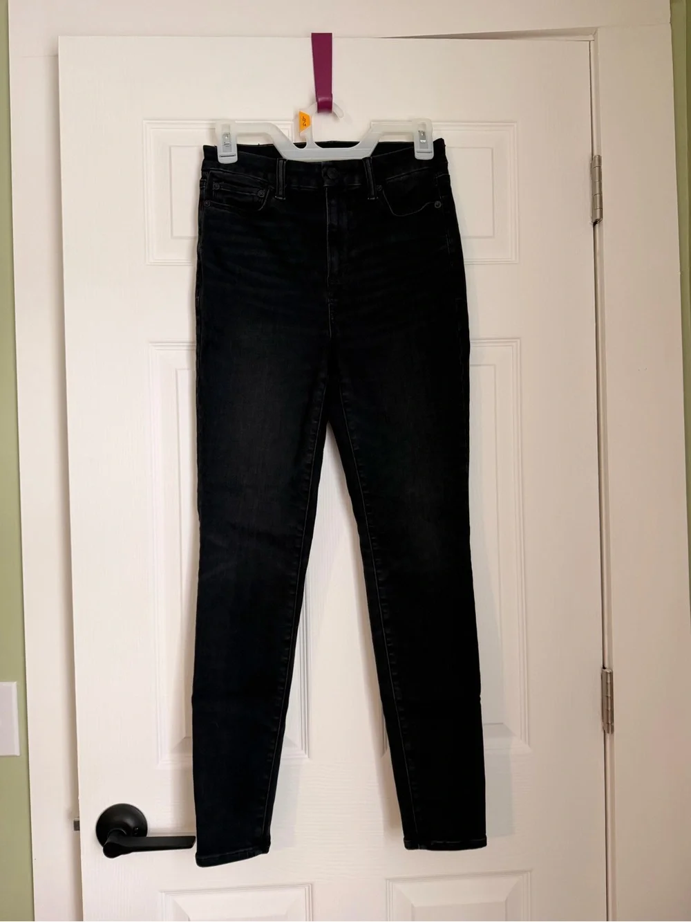 American Eagle Outfitters Black High-Rise Skinny Jeans